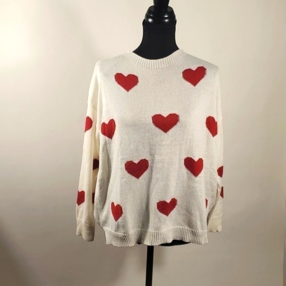 Mainstrip Cream sweater with hearts Size Medium - Picture 3 of 13